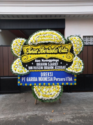 Papan Bunga Duka di Taman Baru